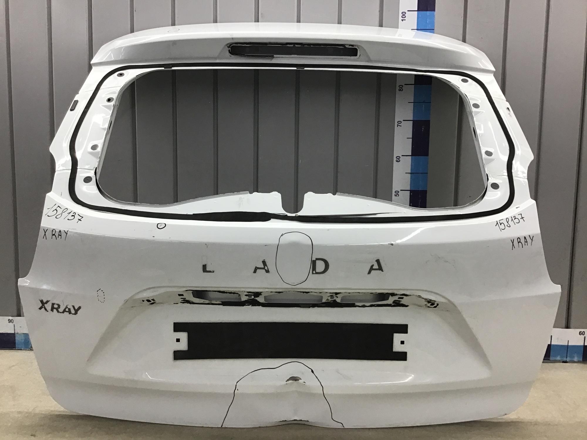 Купить Дверь багажника, VAZ Lada XRAY 2016> в Тюмени [901001870R] -  Авторазбор